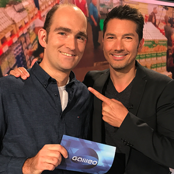 ProSieben-Sendung Galileo in DGS: Der gehörlose David Herb mit Moderator Stefan Gödde